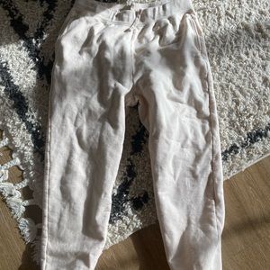 GIRLFRIEND COLLECTIVE sweats in the color Ecru